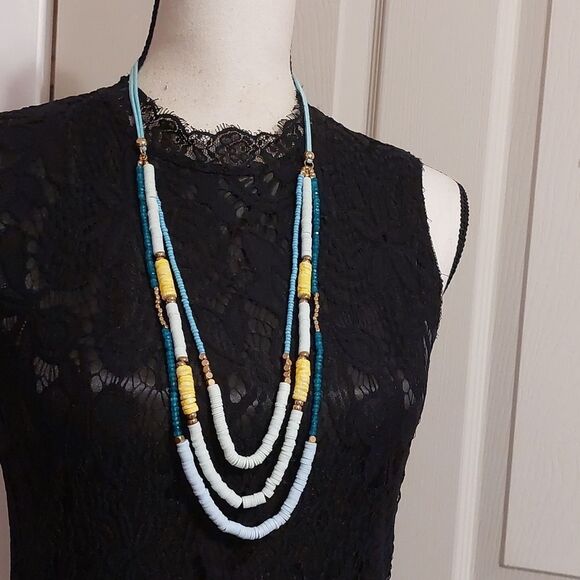 C1946 Heishi Beads Multilayered Color Pop Statement Necklace - Picture 3 of 6